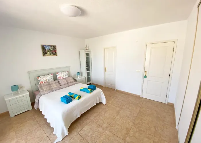 Апартаменты Penthouse 3 Bedrooms, Ocean View, Near Siam Park *